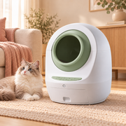 Litière autonettoyante connectée CleanBox WiFi verte avec un chat