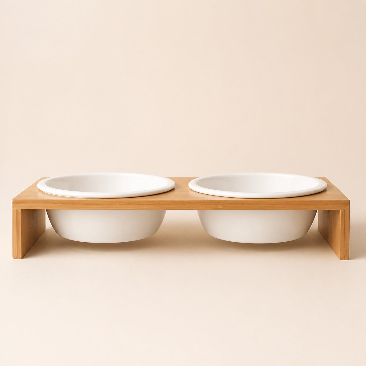 Station repas Céramique & Bambou — photographie studio PawStars